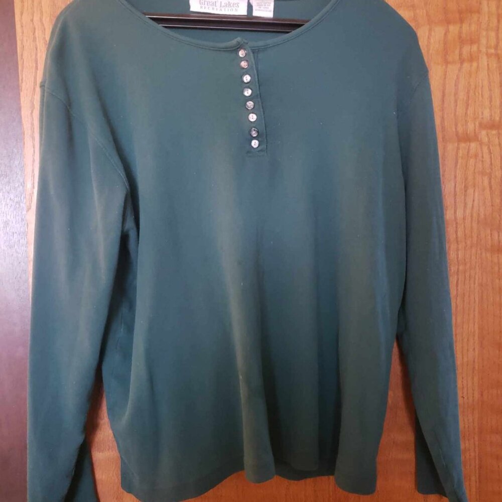 Great Lakes Recreation Green Henley Top Size Large Long Sleeve Cotton Casual
